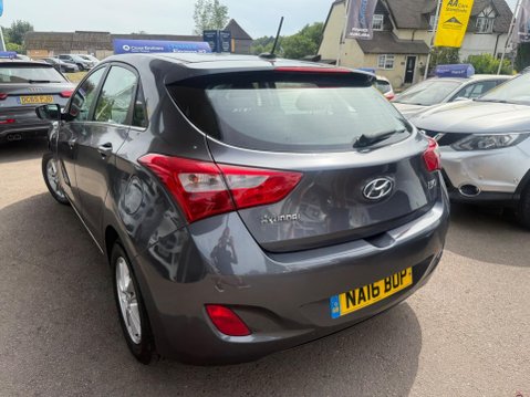 Hyundai i30 1.6 CRDi Blue Drive SE Nav Euro 6 (s/s) 5dr 7