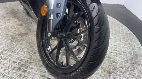 Yamaha R125 YZF 2023 ONLY 4K 1 OWNER NEW MOT SERVICED SPORTS BIKE 125CC 12