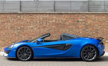 McLaren 570S Spider 2