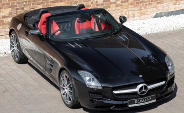 Mercedes-Benz SLS AMG Roadster 8