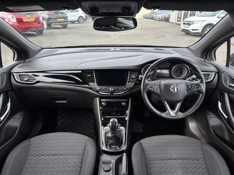 Vauxhall Astra SRI NAV 19
