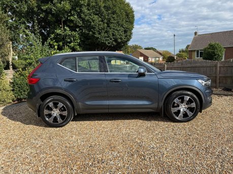 Volvo XC40 2.0 D4 Inscription Auto AWD Euro 6 (s/s) 5dr 5