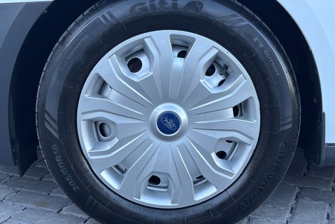 Ford Transit Connect 200 L1 100ps Panel Van - No VAT 27