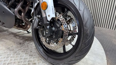 Kawasaki Versys 650 2022 ONLY 8K ADVENTURE BIKE NEW MOT A2 RESTRICTABLE 650CC 41