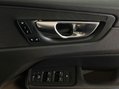 Volvo XC60 D4 MOMENTUM PRO AWD 26