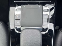 Mercedes-Benz A Class 1.3 A 200 Sport Exeutive Auto 5dr 58