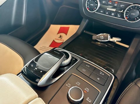 Mercedes-Benz GLE 3.0 GLE350d V6 AMG Line (Premium Plus) Coupe G-Tronic 4MATIC Euro 6 (s/s) 5 55