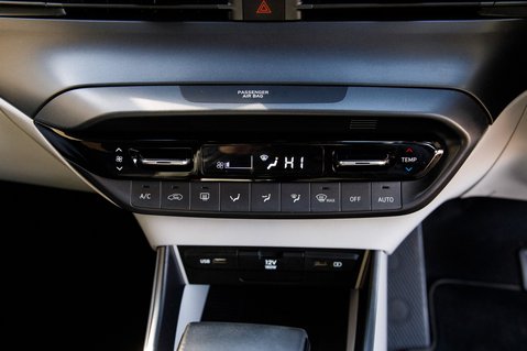 Hyundai i20 T-GDI ULTIMATE MHEV 39