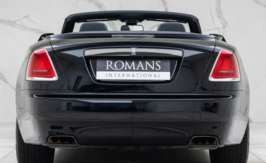 Rolls-Royce Dawn Black Badge 8