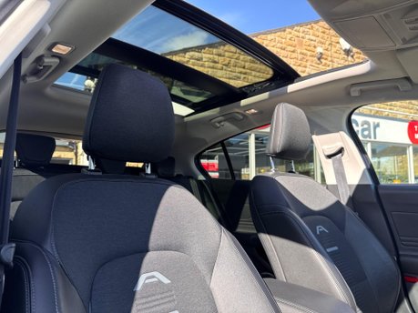 Ford Focus X 13