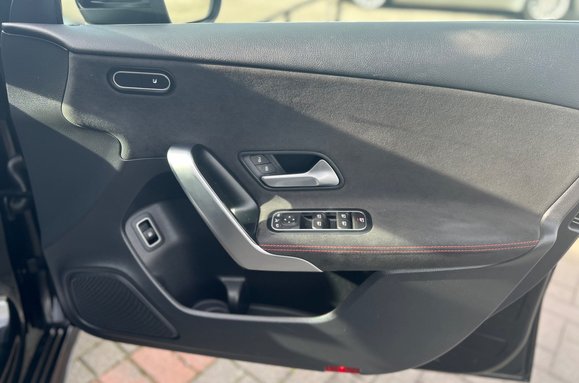 Mercedes-Benz A Class A 250 E AMG LINE EXECUTIVE AUTO 19