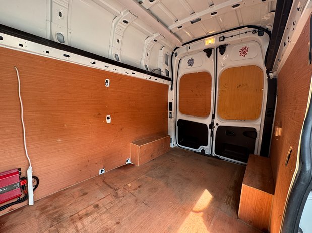 Renault Trafic LWB L2H2 [SOLD MT] High Roof Business LL30 Air Con Sensors Cam EURO 6 12
