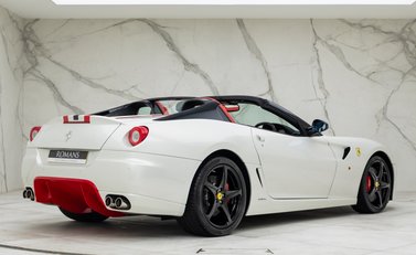 Ferrari 599 SA Aperta 9