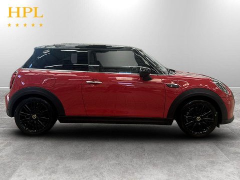 Mini Hatch Cooper SE 32.6kWh Level 3 Hatchback 3dr Electric Auto (184 ps) 8