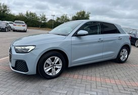 Audi A1 SPORTBACK 1.0 TFSI TECHNIK 17