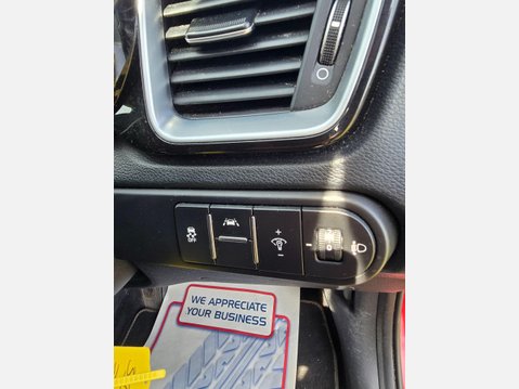 Kia Ceed 1.6 CRDi 3 Sportswagon Euro 6 (s/s) 5dr 27