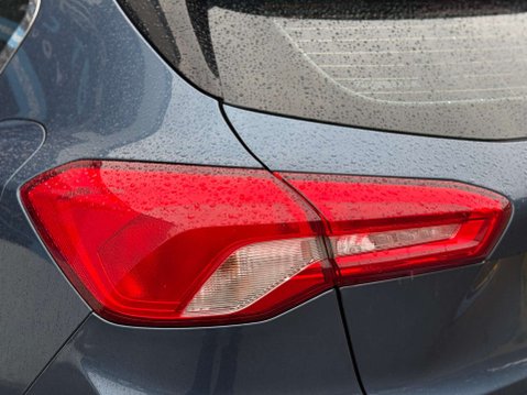Ford Focus 1.0T EcoBoost Zetec Hatchback 5dr Petrol Manual Euro 6 (s/s) (125 ps) 15