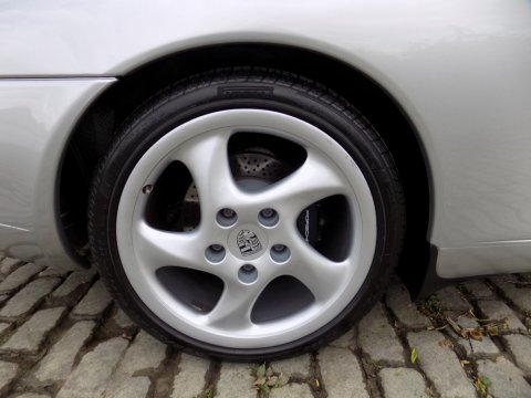 Porsche 911 Carrera 3.4 Tiptronic S Cabriolet 1