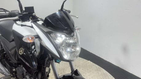 Yamaha YS125 2018 ONLY 5K GREAT CONDITION 125CC LEARNER LEGAL COMMUTER BIKE 34