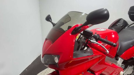 Honda VFR 1998 ONLY 16K FUEL INJECTED NON VTEC FULL LUGGAGE 800CC 45