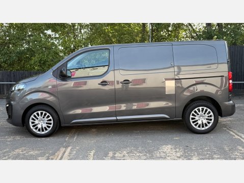 Vauxhall Vivaro L1H1 F2900 PRO S/S 6