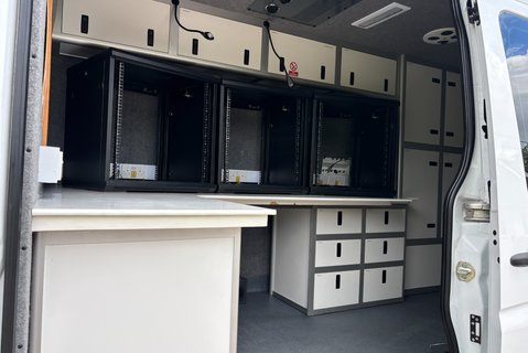 Mercedes-Benz Sprinter 519 Cdi V6 Mobile Command Unit - Generator / Air Con / Ex MOD 9