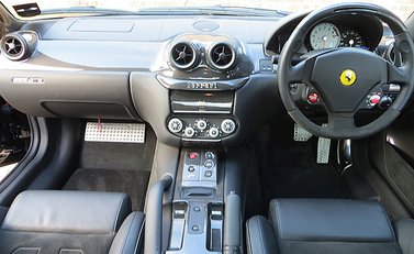 Ferrari 599 GTB Fiorano HGTE 12