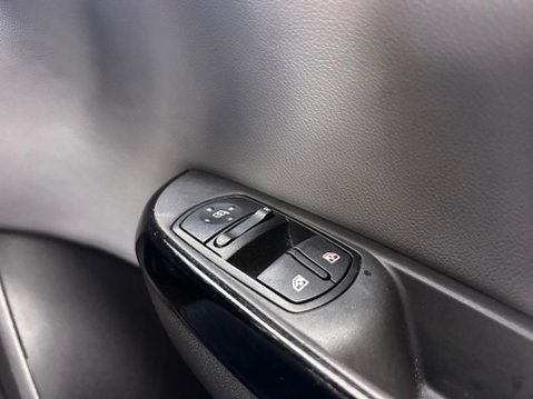 Vauxhall Corsa SE 29