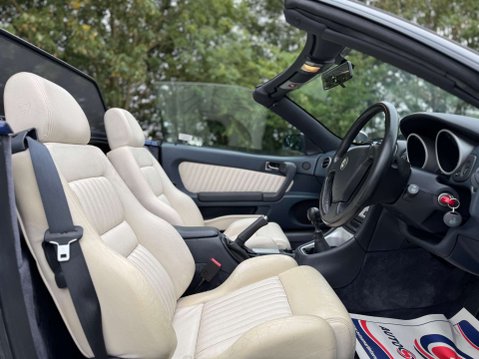 Alfa Romeo Spider 3.0 Spider V6 2dr 8