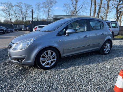 Vauxhall Corsa 1.4 Corsa Design Auto 5dr 3