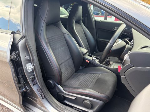 Mercedes-Benz CLA Class CLA180 AMG SPORT 3