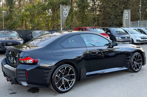 BMW M2 M2 - M PERFORMANCE EXHAUST & BODYKIT -DRIVING ASSISTANT +COMFORT PACK  6