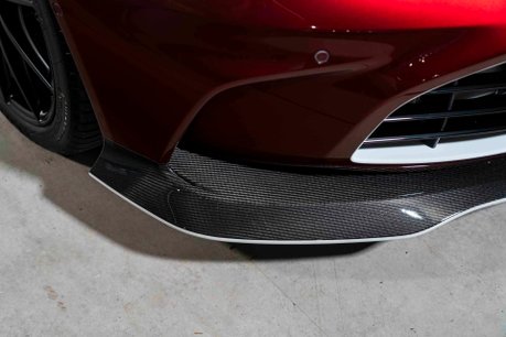 Aston Martin Vantage V12. 1 OF 333. OVER £45K IN OPTIONS. LIGHTWEIGHT PACKAGE. LIVERY PACKAGE. 54