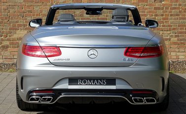 Mercedes-Benz S Class S63 Cabriolet 11