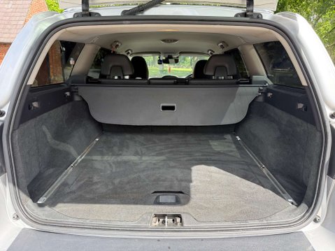Volvo V70 2.0 V70 SE Luxury D4 Auto 5dr 15
