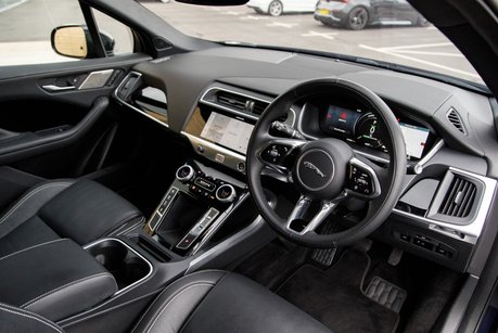 Jaguar I-Pace BLACK