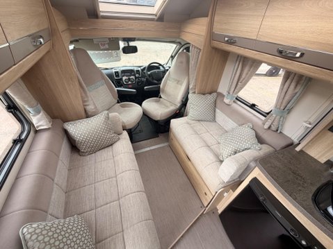 Elddis Boxer BLUE HDI 335 L3 C/C TLL 7