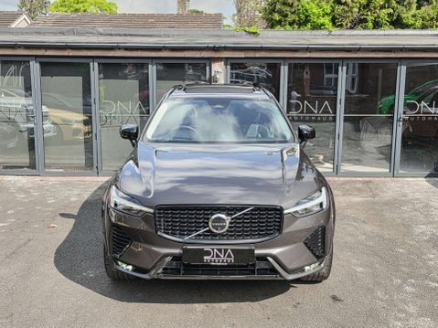 Volvo XC60 2.0 XC60 Ultimate B5 MHEV AWD Auto 4WD 5dr 15