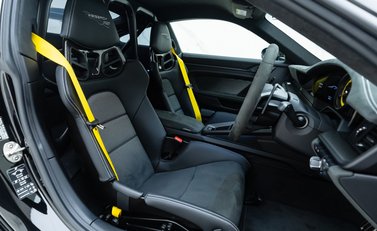 Porsche 911 GT3 RS (992) 9