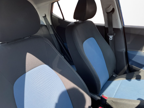 Hyundai i10 1.0 Premium 5dr 13