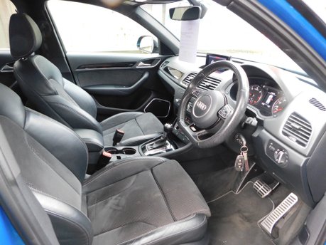 Audi Q3 2.0 TDI QUATTRO BLACK EDITION AUTOMATIC 5dr 16