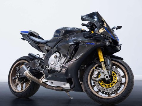 Yamaha R1M 1000 Super Sports Petrol Manual (200 ps) 7