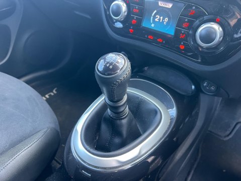 Nissan Juke 1.2 DIG-T N-Connecta Euro 6 (s/s) 5dr 33