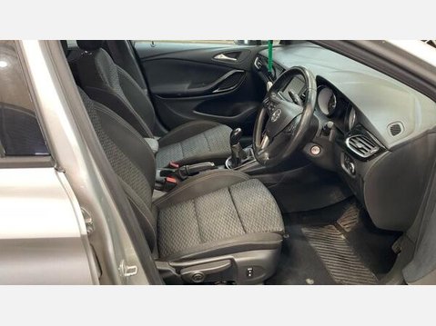 Vauxhall Astra 1.4i Turbo SRi VX Line Nav Euro 6 (s/s) 5dr 6