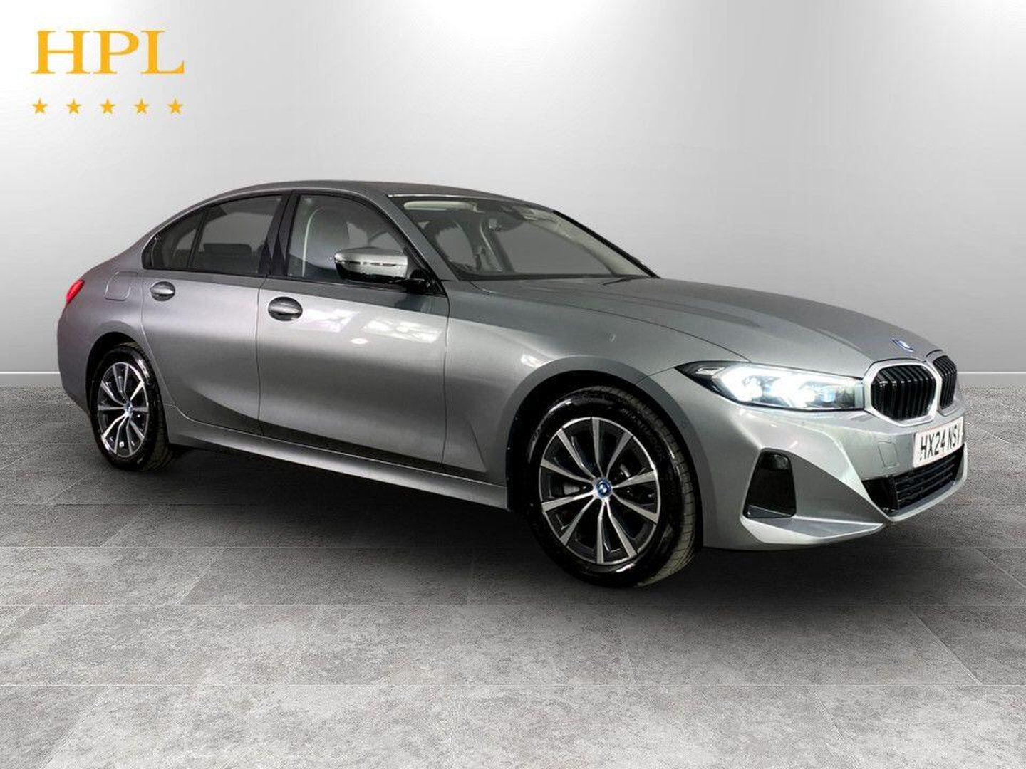BMW 3 Series listing photo