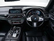 BMW 7 Series 3.0 740ld xDrive M Sport Auto 4WD 4dr 25