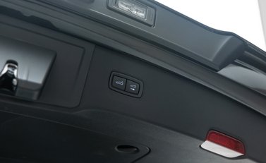 Porsche Cayenne TURBO E-HYBRID 46