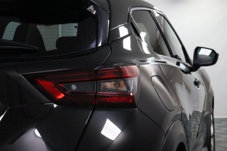 Nissan Juke DIG-T N-CONNECTA DCT 23