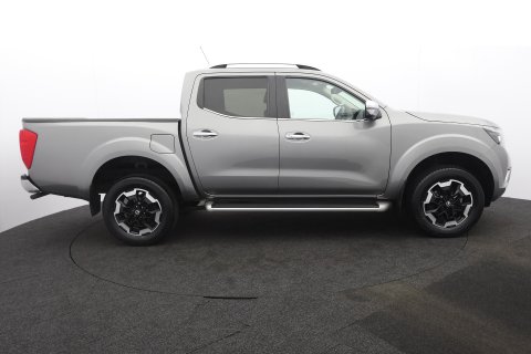 Nissan Navara Double Cab 2.3 dCi Tekna Pickup 4WD Euro 6 39