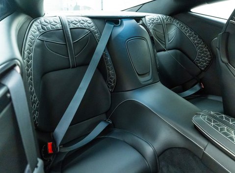 Aston Martin DBS Superleggera 18